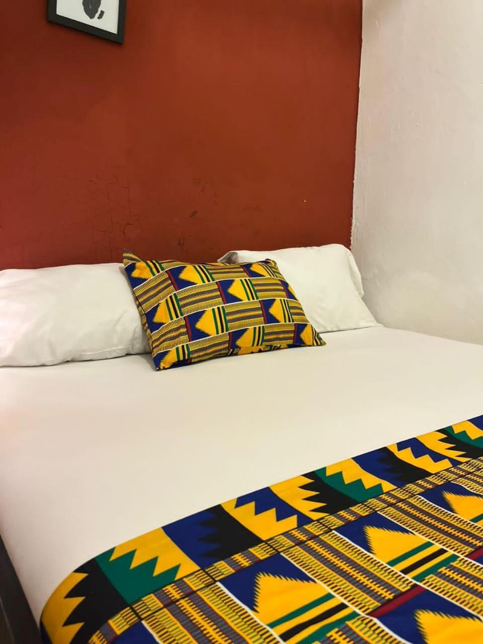 Kokrobite African Treasure Beach Resort מראה חיצוני תמונה