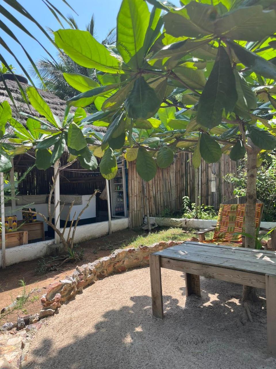 Kokrobite African Treasure Beach Resort מראה חיצוני תמונה