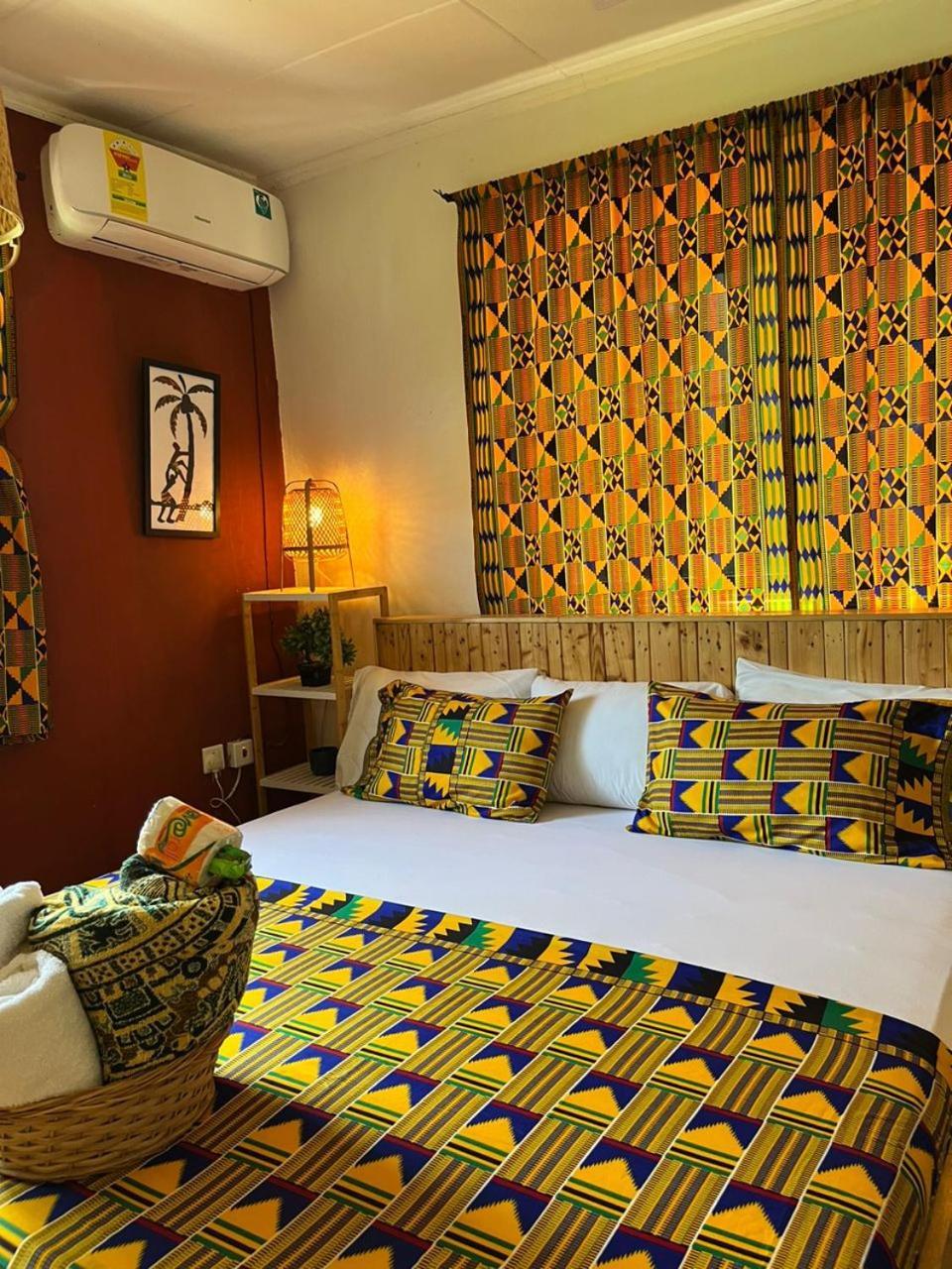 Kokrobite African Treasure Beach Resort מראה חיצוני תמונה