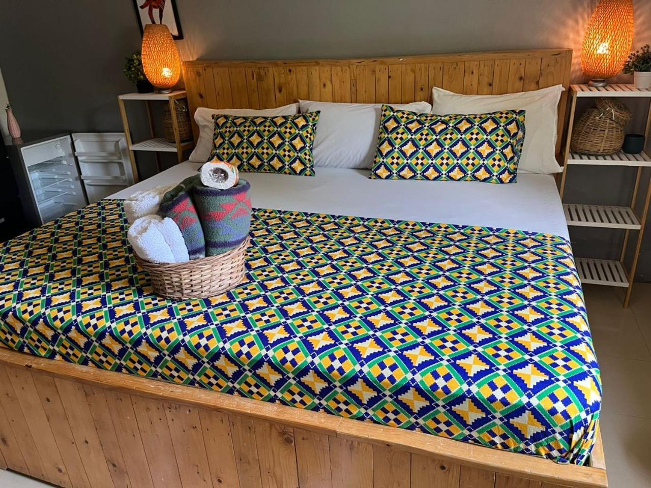 Kokrobite African Treasure Beach Resort מראה חיצוני תמונה