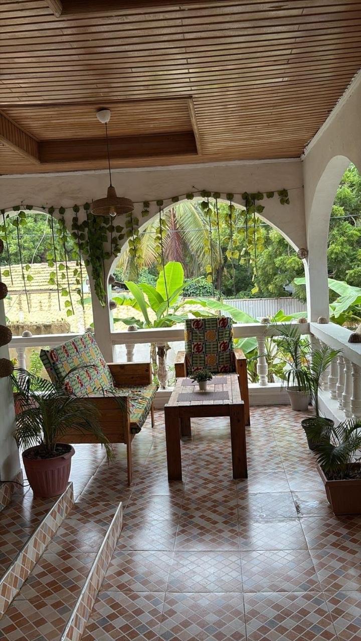 Kokrobite African Treasure Beach Resort מראה חיצוני תמונה