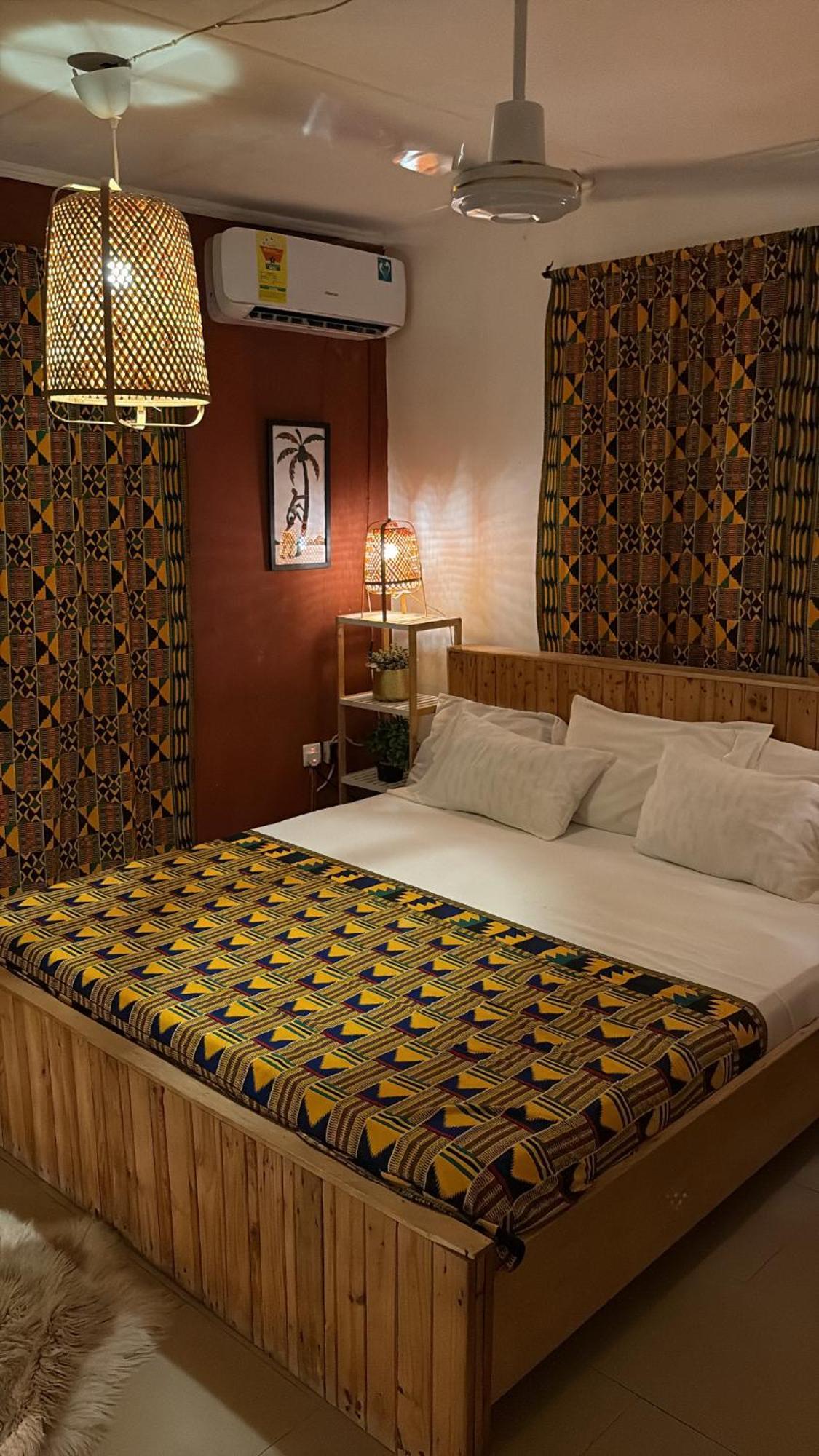 Kokrobite African Treasure Beach Resort מראה חיצוני תמונה