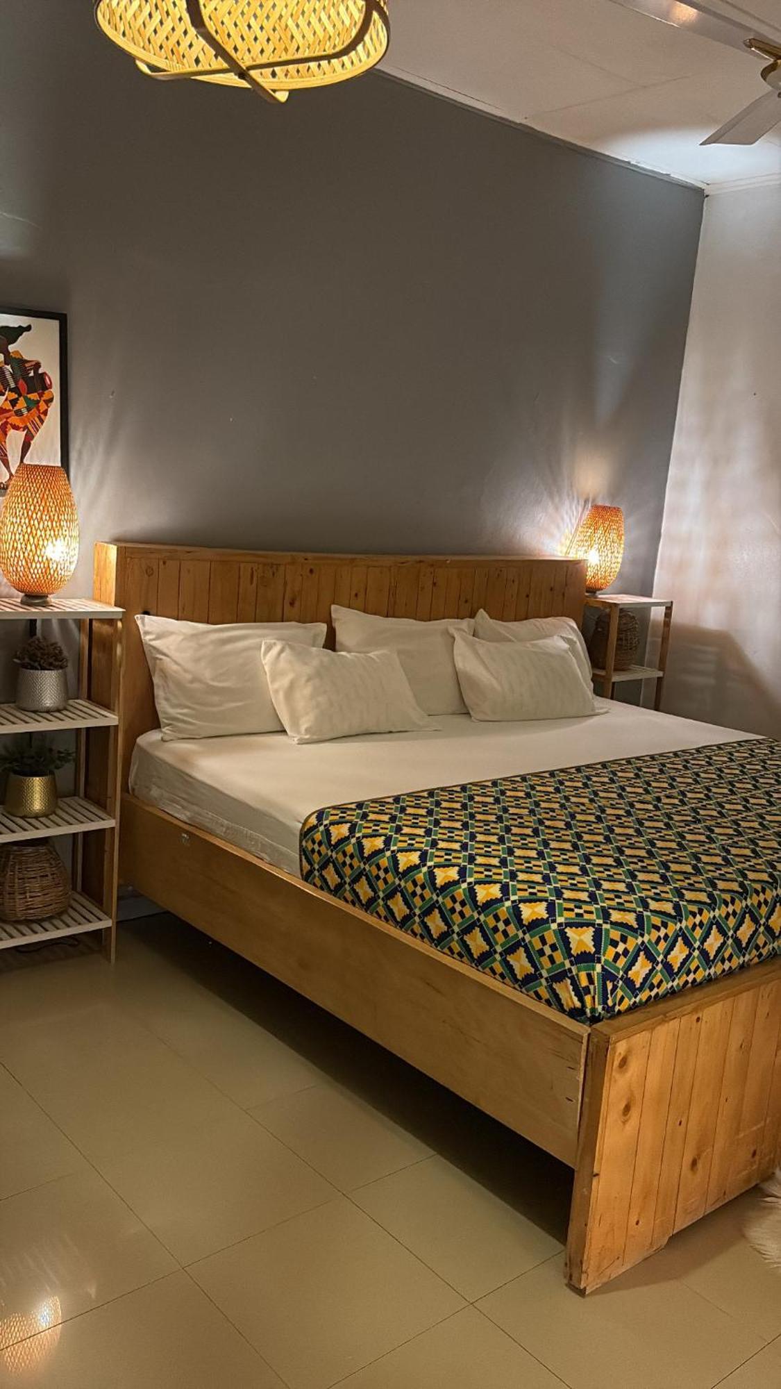 Kokrobite African Treasure Beach Resort מראה חיצוני תמונה